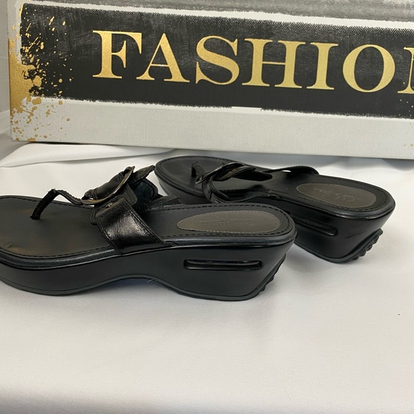 Cole Haan Shoes - Women’s Cole Haan NikeAir Sandals